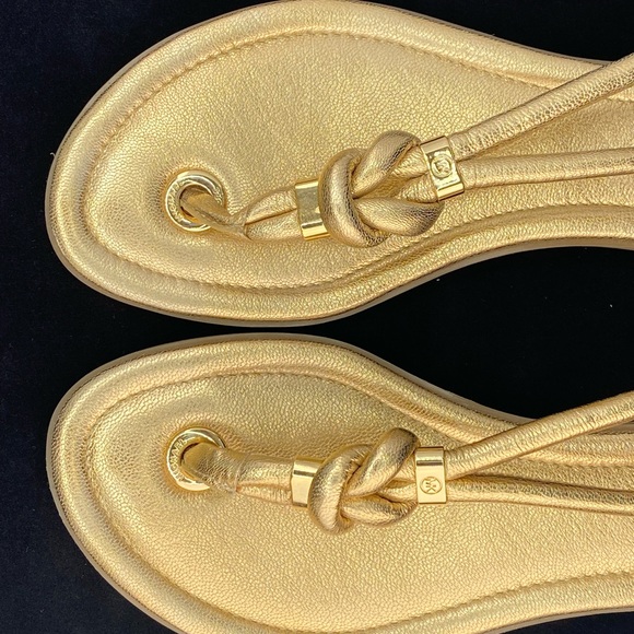 Beautiful MK gold Sandals - Picture 9 of 11